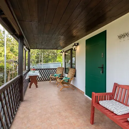 Zacisze Holiday home *